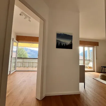 Bergblick I über Den Dächern Wertachs